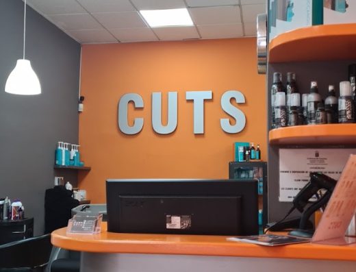 Cuts Peluquería Unisex - Foto 2