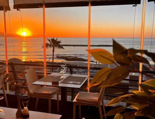 Restaurante La Farola Del Mar - Foto 1