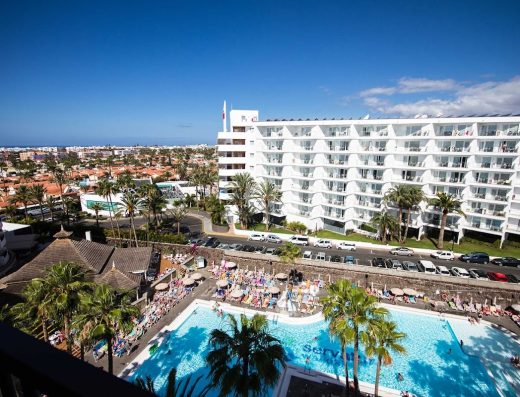 Servatur Waikiki