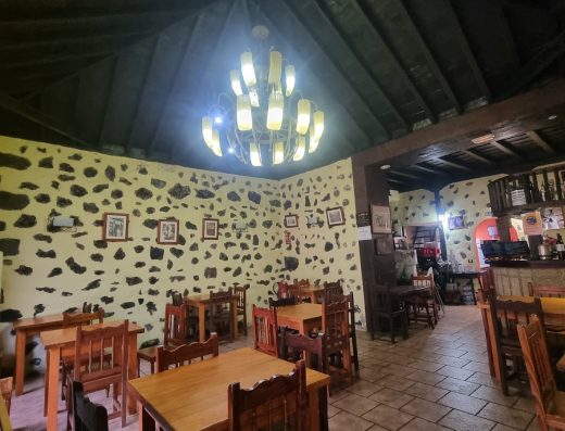 Tasca Restaurante Los Pinos - Foto 1
