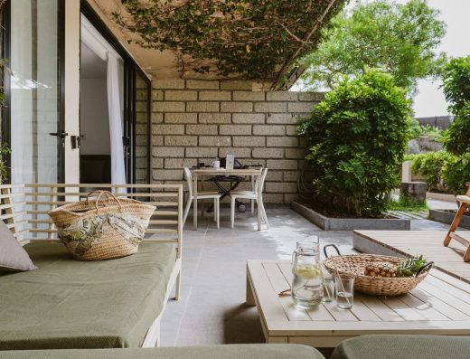 11 Holiday Homes