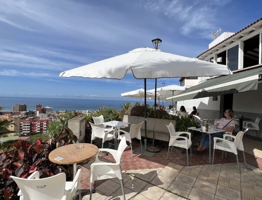 Alberto’s Bar