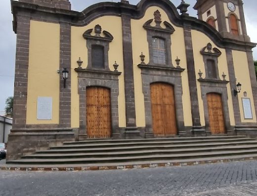 Alojamiento en Guía