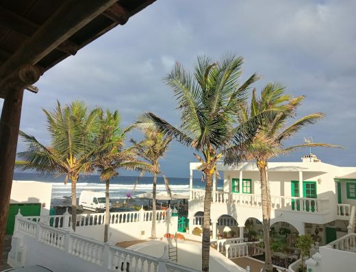 Apartamento Vacacional El Golfo — Avenida Marítima