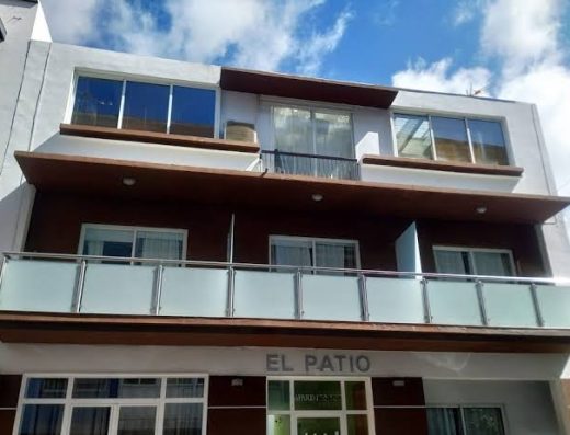Apartamentos El Patio