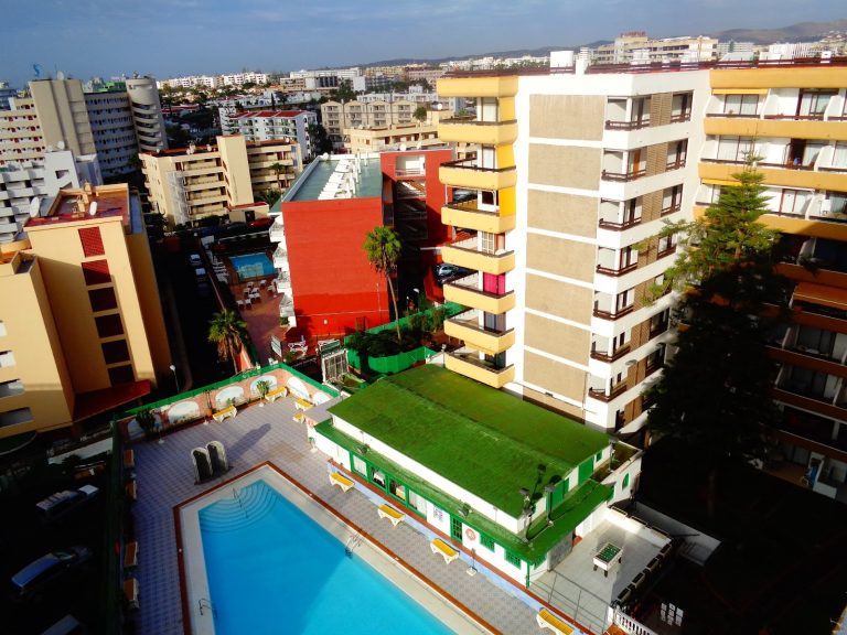 Apartamentos Las Arenas - Foto 1