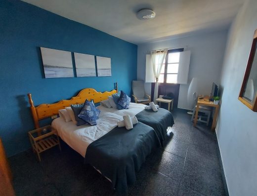 Apartamentos Playa Hermigua - Foto 1
