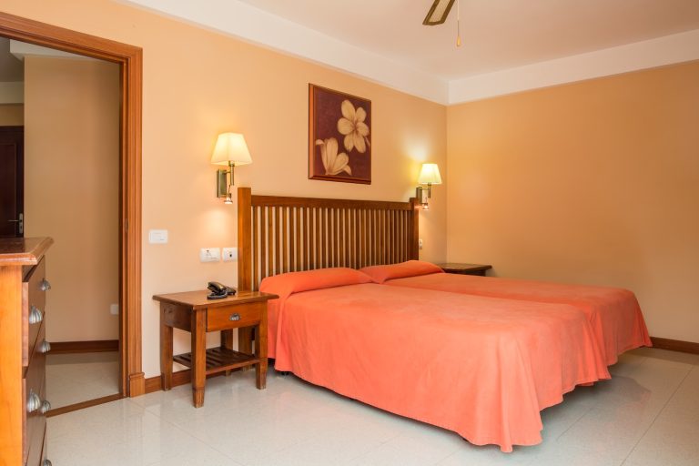 Aparthotel El Galeón - Foto 1
