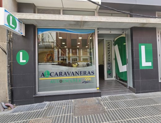Autoescuela Alcaravaneras - Foto 3
