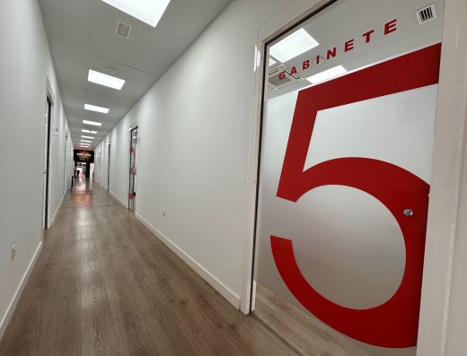 Clínica Dental Y Estética Dra Carballo Telde - Foto 3