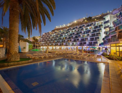 Grupotel Revoli
