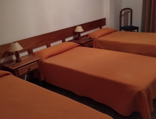 Hostal Casañas - Foto 2