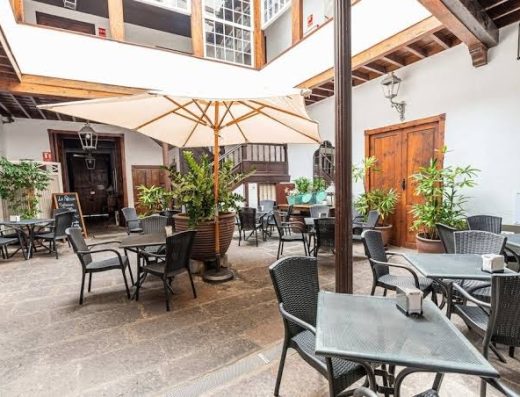 Hotel Isla Baja Suites