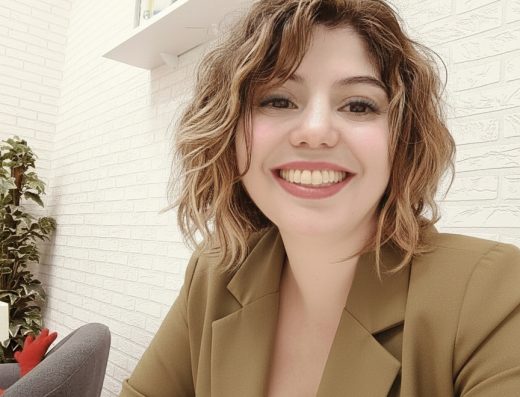 Nuria Sanfiel, Psicóloga