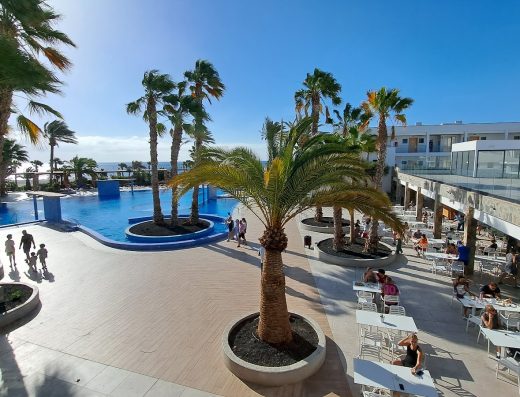 Playitas Aparthotel