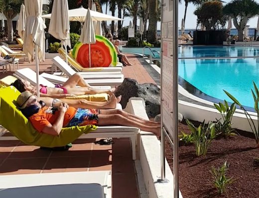 Plus Fariones Suite Hotel - Foto 2