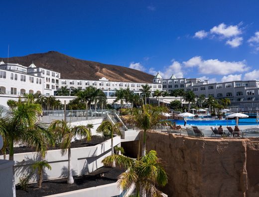 Royal Palm Resort & Spa