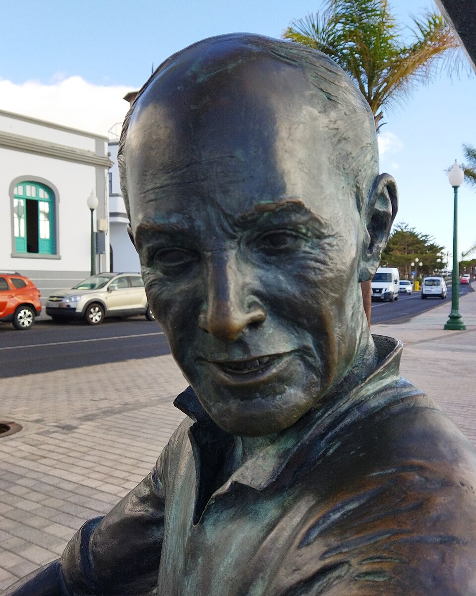 Retrato de César Manrique