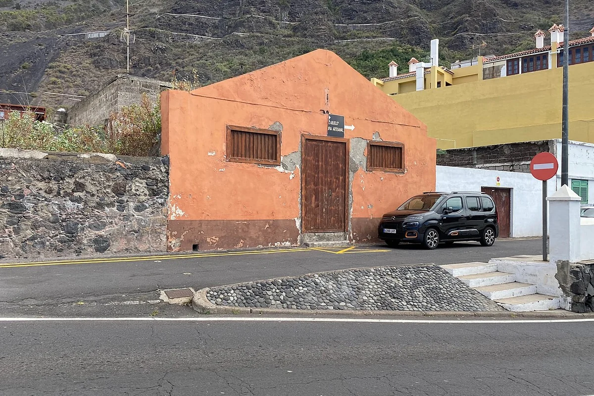Calle empedrada del casco histórico de Garachico