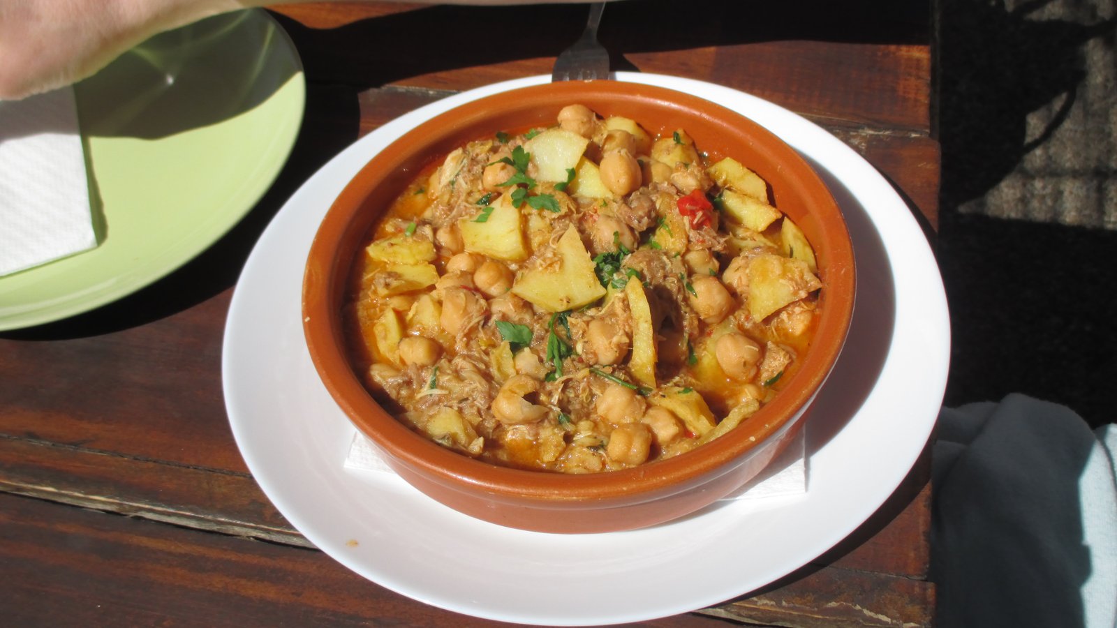 Ropa vieja canaria — plato tradicional canario