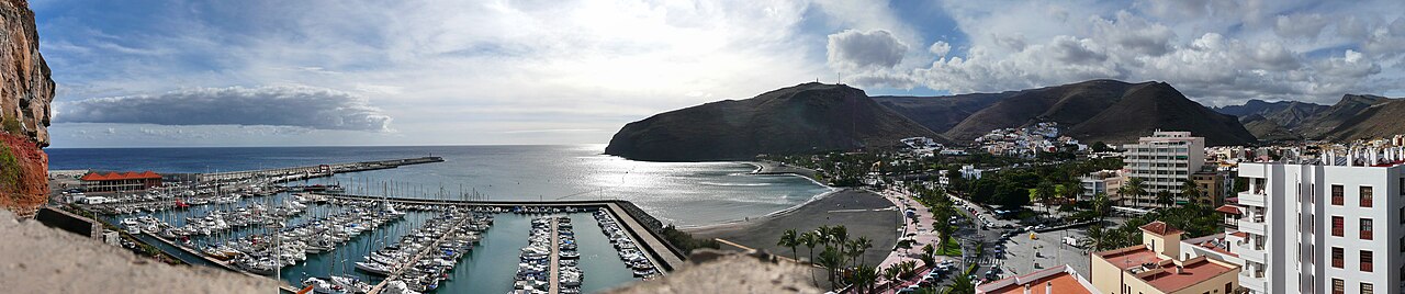 Playa de San Sebastián, La Gomera