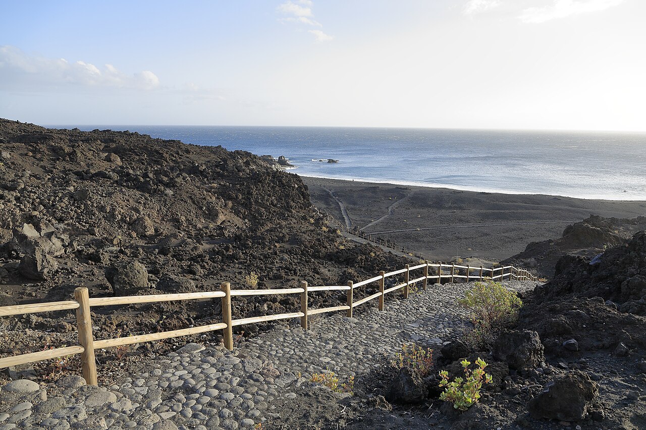 Playa del Faro y Echentive, La Palma