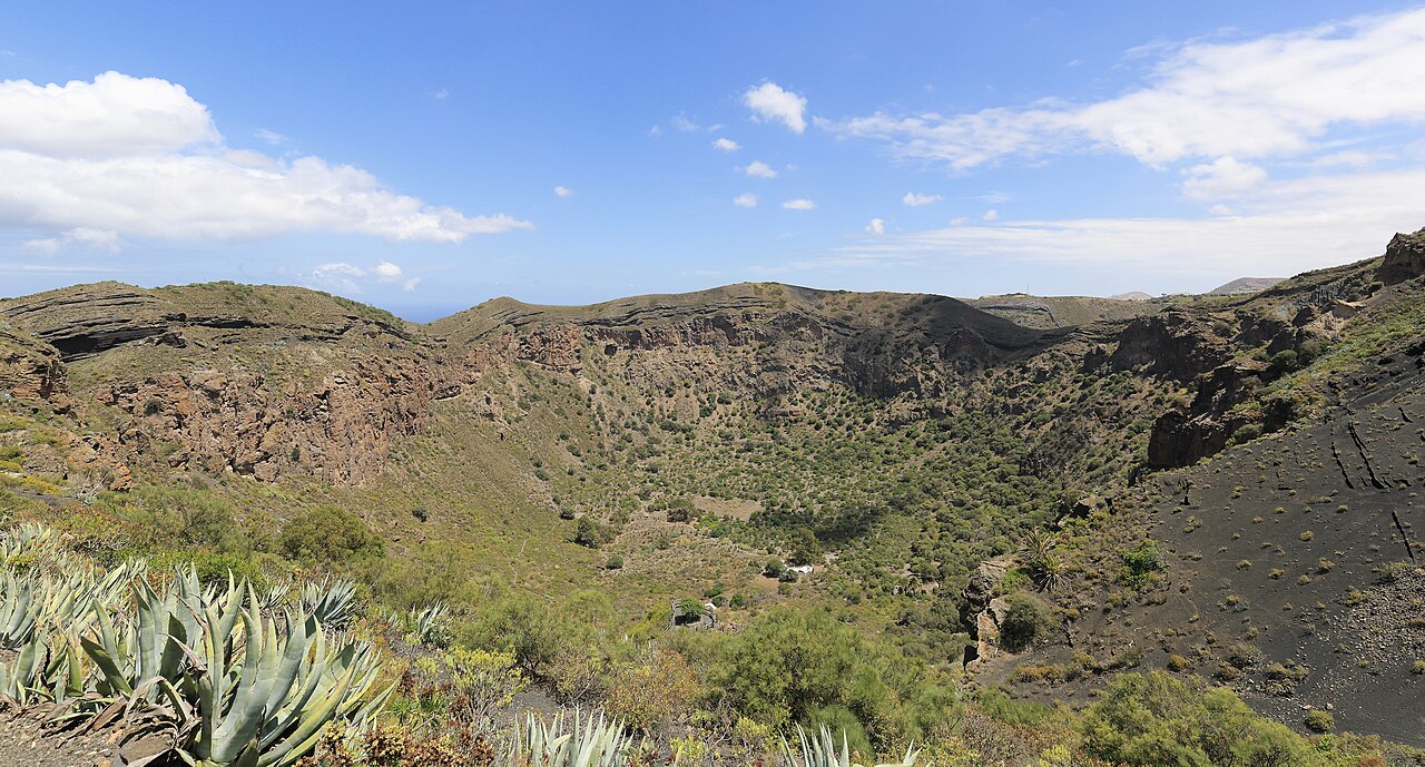 Caldera de Bandama (Gran Canaria): ruta, mirador del Pico y cómo llegar (Gran Canaria)