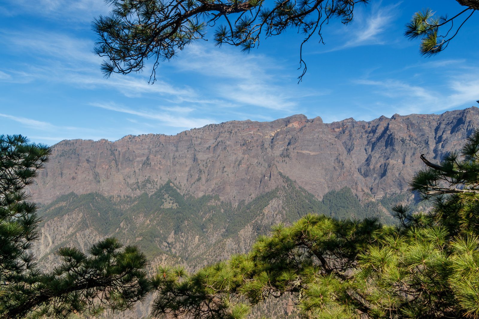 Caldera de Taburiente (La Palma): el parque nacional, senderos y miradores (La Palma)