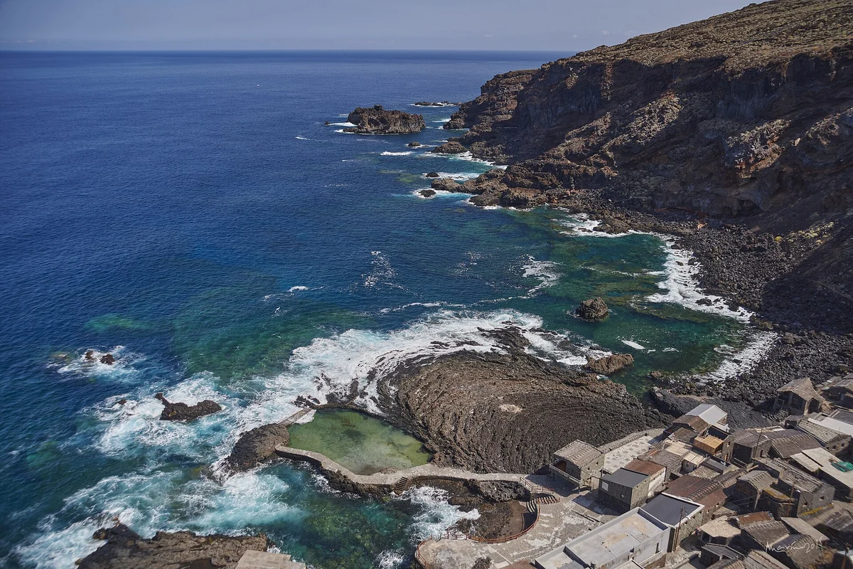 La Maceta y Pozo de las Calcosas, charcos y arquitectura de costa, El Hierro